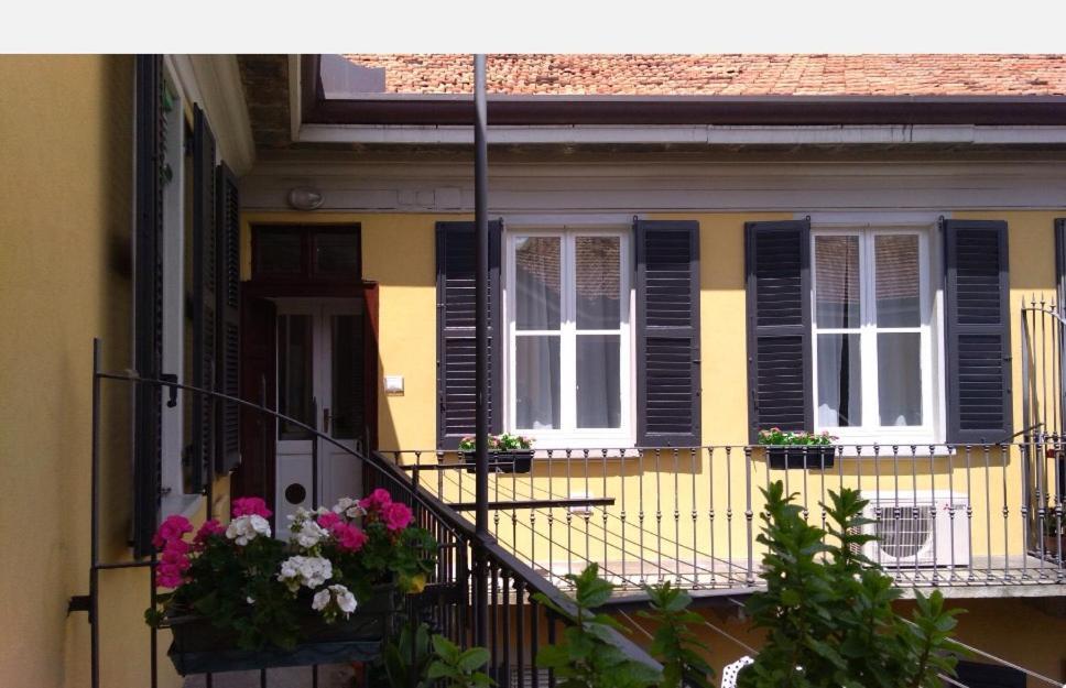 Beautiful Bohemian Apartment In Center Conditioned Air Côme Esterno foto